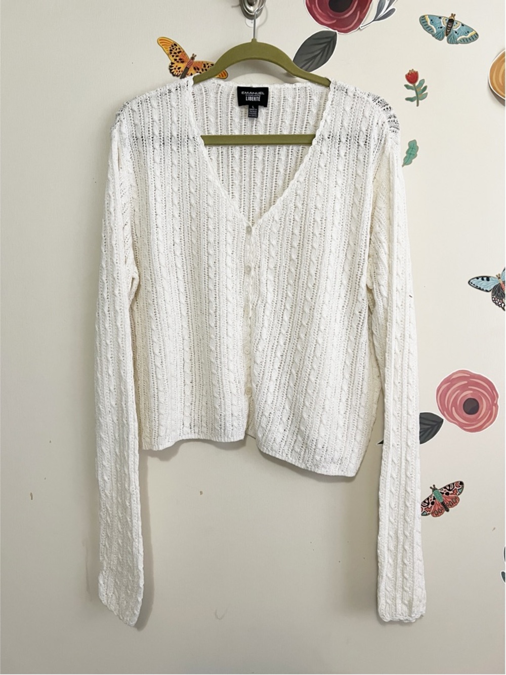 Liberté White Knit V-Neck Button Cardigan L
